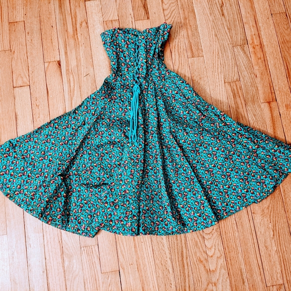Betsey Johnson Dresses & Skirts - Betsey Johnson Teal Green Floral Rose Corset Dress